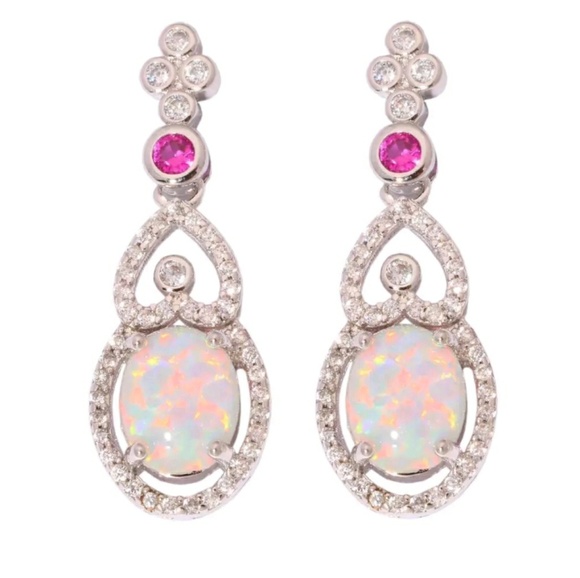 Jewelry - 🌺Elegant White Fire Opal Earrings🌺